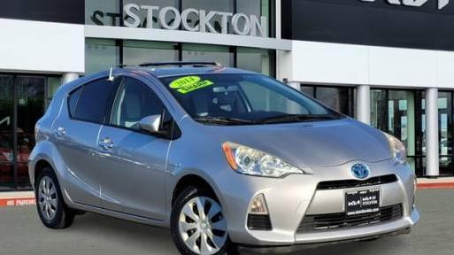 TOYOTA PRIUS C 2014 JTDKDTB32E1564630 image